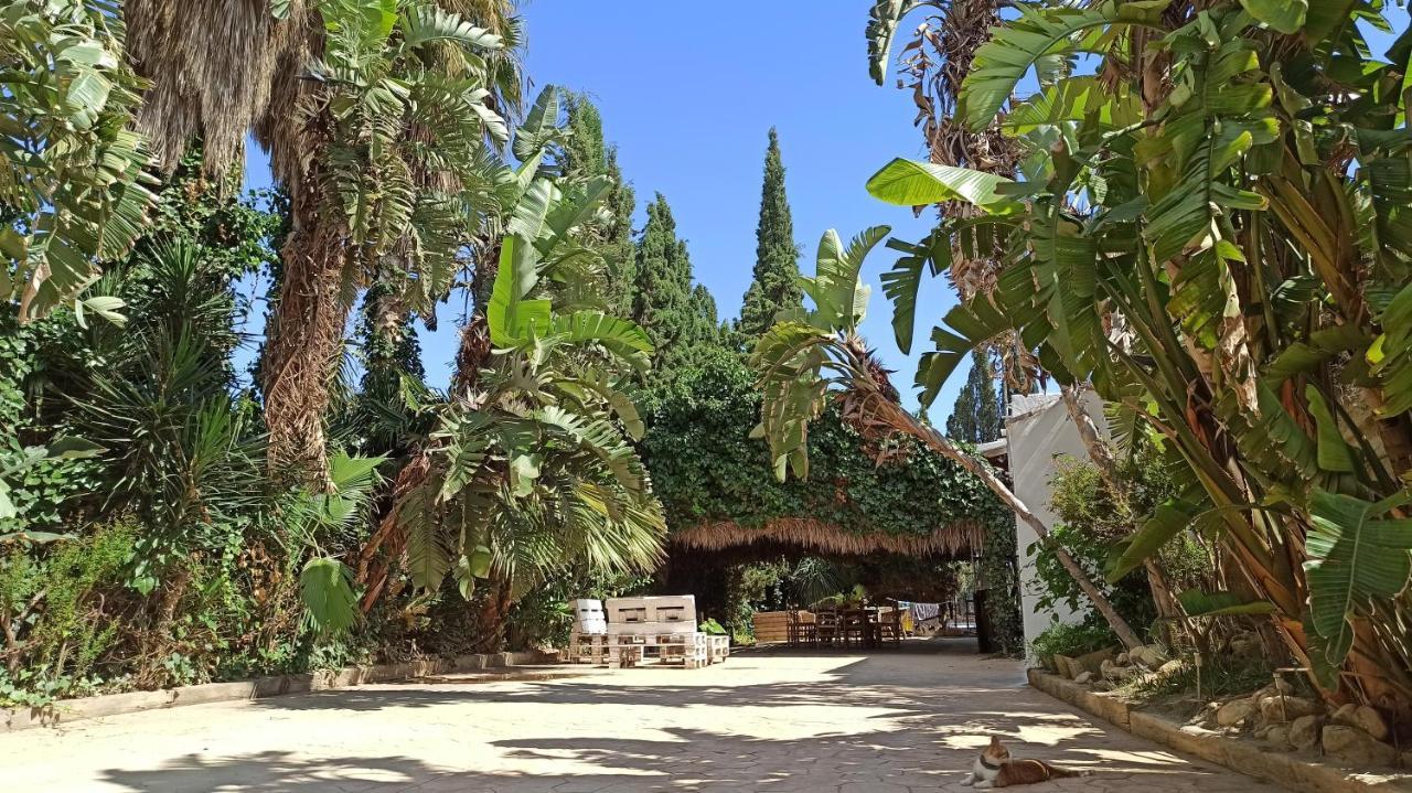 Bakit House - Casa Rural Con Piscina Águilas Exterior foto
